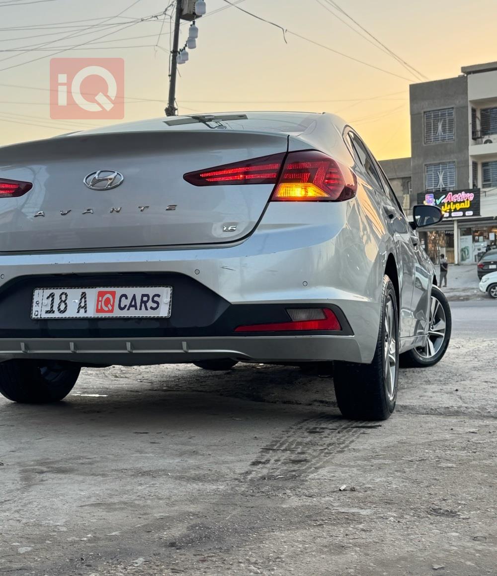 هيونداي أفانتي